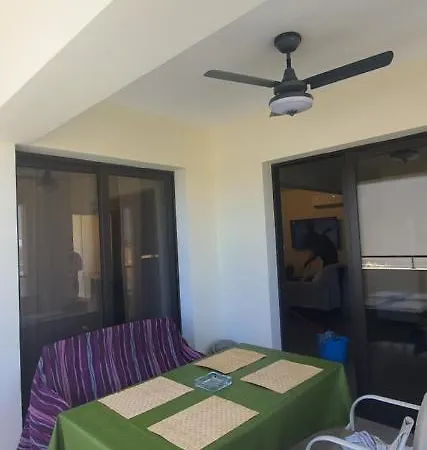 Stefaris 'sioukris Court' לרנקה