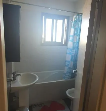 Stefaris 'sioukris Court' Apartman *