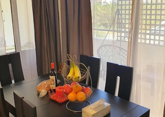 Stefaris 'sioukris Court' Larnaca